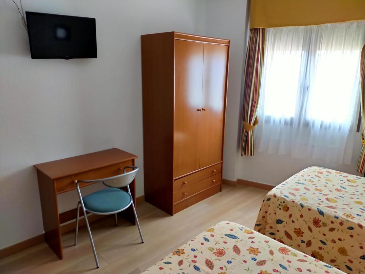 Tauste Hostal Casa Pepe מראה חיצוני תמונה