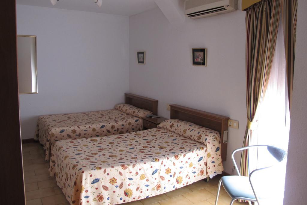 Tauste Hostal Casa Pepe חדר תמונה