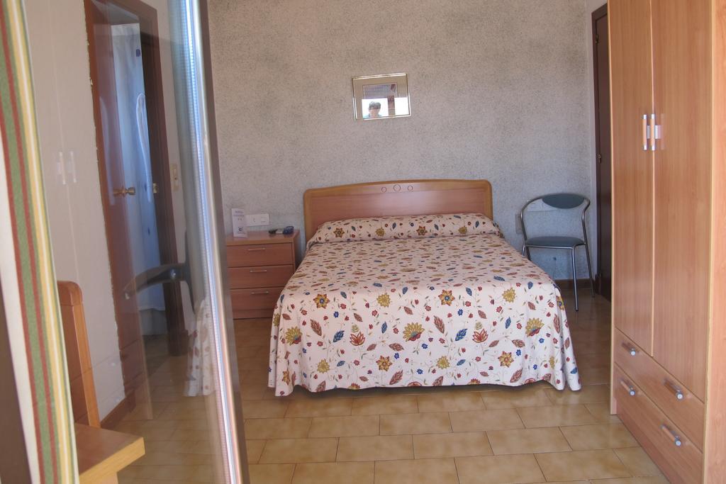 Tauste Hostal Casa Pepe חדר תמונה